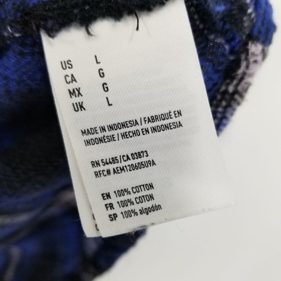 American Eagle Oversized Fit Blue and Black Plaid Flannel Shirt Size Large - Picture 10 of 11